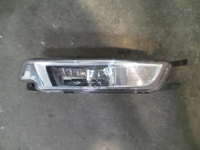 Używane Halogen prawy Volkswagen Passat Variant (3G5) 1.6 TDI 16V Cena na żądanie oferowane przez Autodemontage Joko B.V.