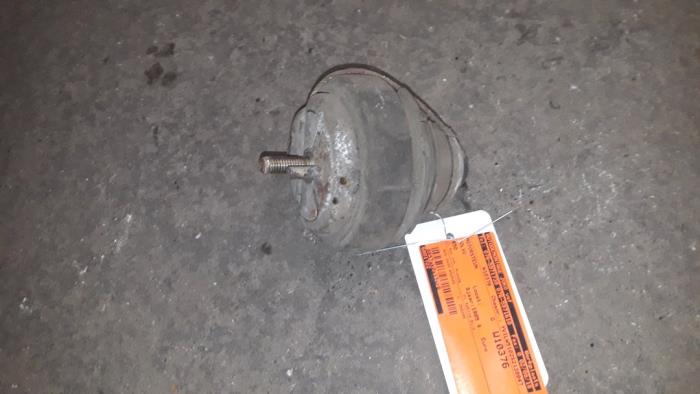 Used Engine mount Volvo 850 Estate 2.5i 10V Price on request offered by Autodemontage Joko B.V.