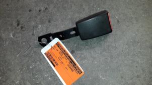 Used Front seatbelt buckle, right Audi A2 (8Z0) 1.4 16V Price on request offered by Autodemontage Joko B.V.