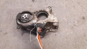 Used Gearbox mount Peugeot 307 Break (3E) 1.6 HDi 90 16V Price on request offered by Autodemontage Joko B.V.