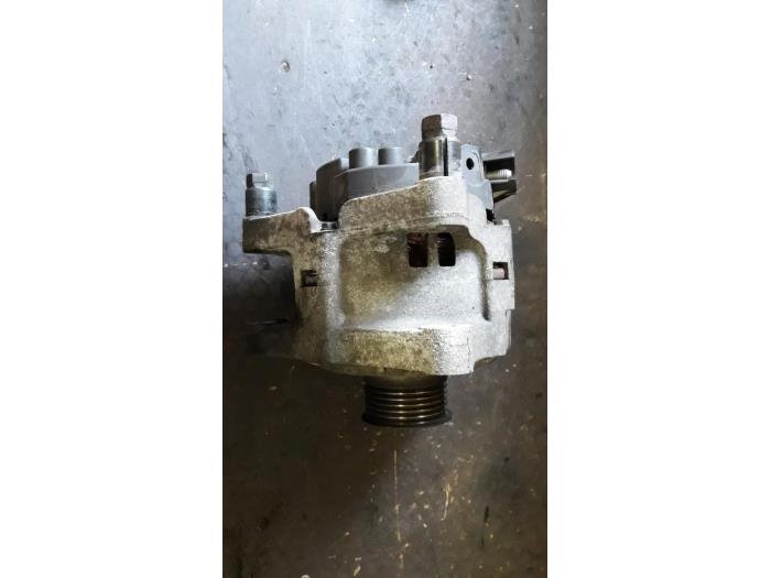 Gebrauchte Dynamo Toyota Aygo (B10) 1.4 HDI Preis auf Anfrage angeboten von Autodemontage Joko B.V.