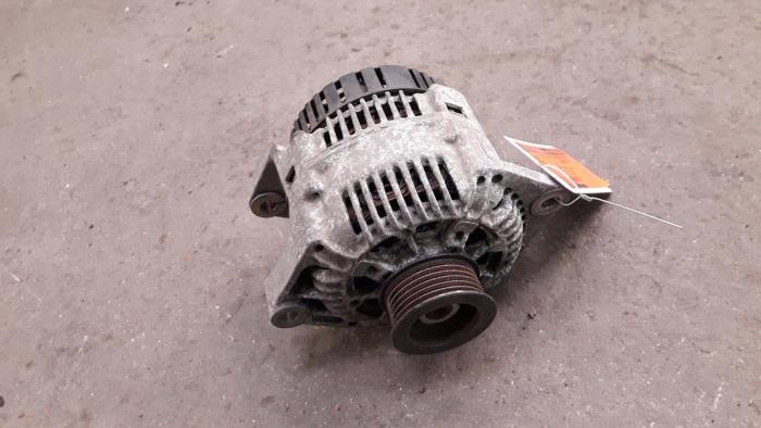 Usagé Dynamo Renault Megane (EA) 2.0i Prix sur demande proposé par Autodemontage Joko B.V.