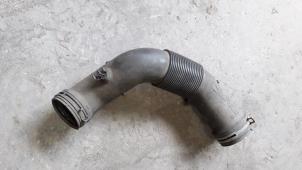 Used Air intake hose Volkswagen Caddy Combi III (2KB,2KJ) 2.0 SDI Price on request offered by Autodemontage Joko B.V.
