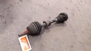 Used Front drive shaft, left Volkswagen Polo Variant (6KV5) 1.9 TDI Price on request offered by Autodemontage Joko B.V.