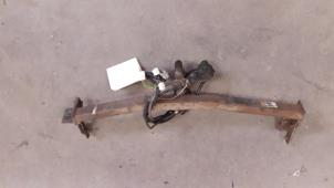 Used Towbar Nissan Almera (N16) 1.5 dCi Price on request offered by Autodemontage Joko B.V.