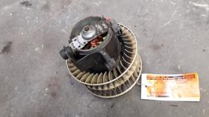 Usados Motor de ventilador de calefactor Mercedes A (W168) 1.6 A-160 Precio de solicitud ofrecido por Autodemontage Joko B.V.