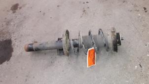 Used Front shock absorber rod, left Skoda Fabia (6Y2) 1.2 Price on request offered by Autodemontage Joko B.V.
