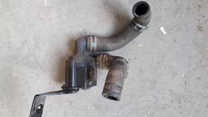 Used Water pump Skoda Yeti (5LAC) 1.6 TDI Greenline Price on request offered by Autodemontage Joko B.V.