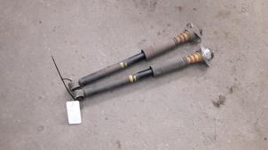 Used Shock absorber kit Seat Toledo (1M2) 1.6 16V Price on request offered by Autodemontage Joko B.V.