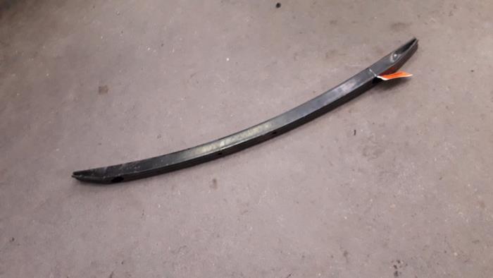 Front bumper frame from a Toyota Corolla (E11) 1.6 16V 1997