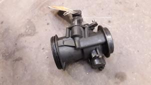 Used Throttle body Renault Clio II (BB/CB) 1.4 Price on request offered by Autodemontage Joko B.V.
