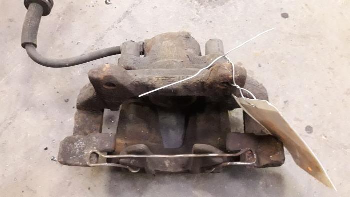Usagé Etrier de frein avant gauche Alfa Romeo 156 (932) 1.6 Twin Spark 16V Prix sur demande proposé par Autodemontage Joko B.V.