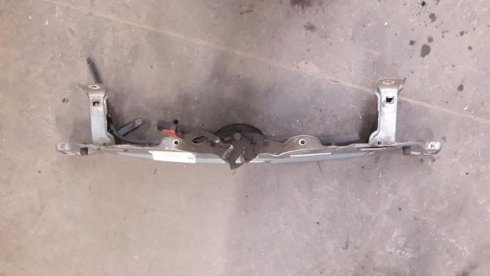 Używane Panel przedni Alfa Romeo 156 (932) 1.6 Twin Spark 16V Cena na żądanie oferowane przez Autodemontage Joko B.V.