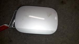 Used Tank cap cover Mercedes E (W211) 2.2 E-200 CDI 16V Price on request offered by Autodemontage Joko B.V.
