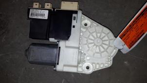 Used Door window motor Citroen C8 (EA/EB) 2.0 HDi 16V Price on request offered by Autodemontage Joko B.V.