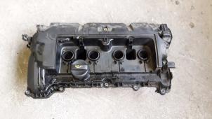 Used Rocker cover Peugeot 308 (4A/C) 1.4 VTI 16V Price on request offered by Autodemontage Joko B.V.