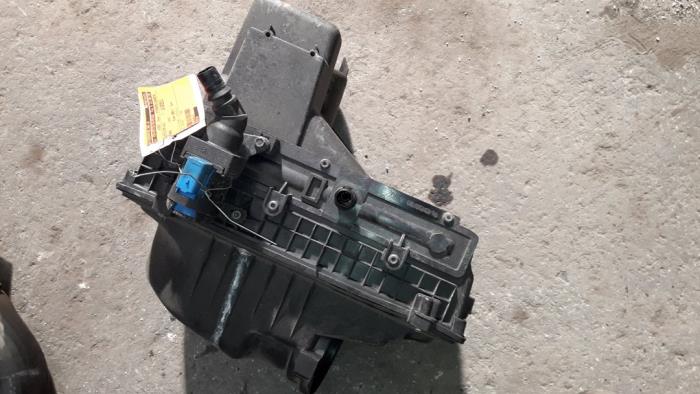 Gebrauchte Luftfiltergehäuse Citroen C8 (EA/EB) 2.0 HDi 16V Preis auf Anfrage angeboten von Autodemontage Joko B.V.