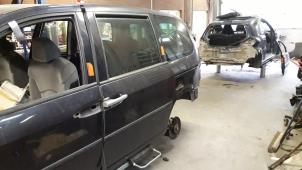 Used Sliding door, left Citroen C8 (EA/EB) 2.0 HDi 16V Price on request offered by Autodemontage Joko B.V.