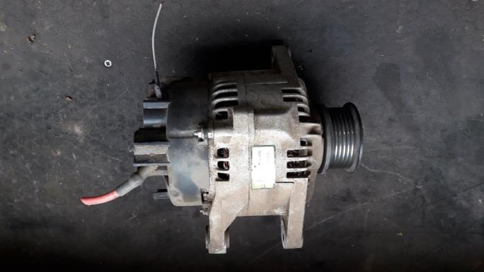 Used Dynamo Fiat Punto II (188) 1.9 DS 60 3-Drs. Price on request offered by Autodemontage Joko B.V.