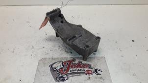 Used Alternator upper bracket Ford Transit Connect 1.8 TDCi 90 Price on request offered by Autodemontage Joko B.V.