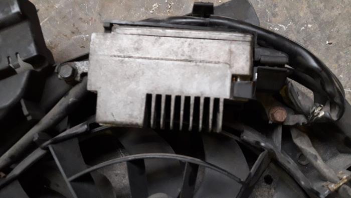 Usagé Ordinateur refroidisseur Audi A4 Avant (B6) 2.5 TDI 24V Prix sur demande proposé par Autodemontage Joko B.V.