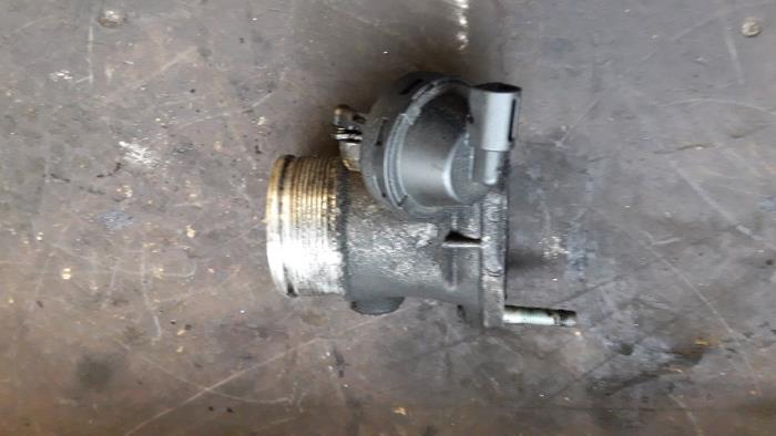 Usagé Boîtier accélérateur Audi A4 Avant (B6) 2.5 TDI 24V Prix sur demande proposé par Autodemontage Joko B.V.