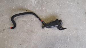 Used Power steering fluid reservoir Audi A4 Avant (B6) 2.5 TDI 24V Price on request offered by Autodemontage Joko B.V.