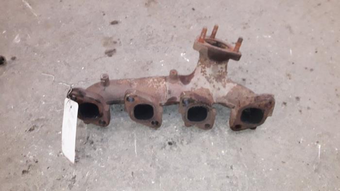 Gebrauchte Abgaskrümmer Nissan Cabstar (F22) 2.5 D Preis auf Anfrage angeboten von Autodemontage Joko B.V.
