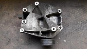 Used Air conditioning bracket Opel Astra H SW (L35) 1.9 CDTi 16V 120 Price on request offered by Autodemontage Joko B.V.