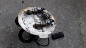Used Electric fuel pump Opel Astra H SW (L35) 1.9 CDTi 16V 120 Price on request offered by Autodemontage Joko B.V.