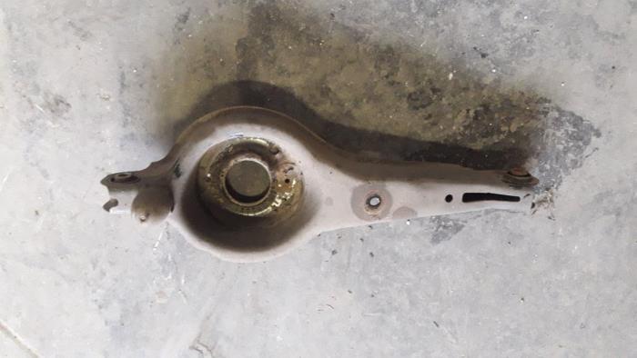 Rear lower wishbone, left from a Ford C-Max (DXA) 2.0 TDCi 16V 2013