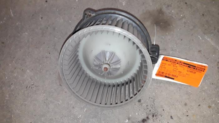 Heating and ventilation fan motor from a Volvo V40 (VW) 1.8 16V 2002