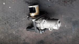 Used EGR valve Renault Clio III (BR/CR) 1.5 dCi 70 Price on request offered by Autodemontage Joko B.V.