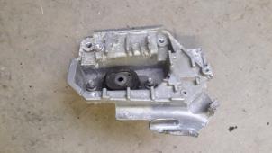 Used Battery box Renault Clio III (BR/CR) 1.5 dCi 70 Price on request offered by Autodemontage Joko B.V.
