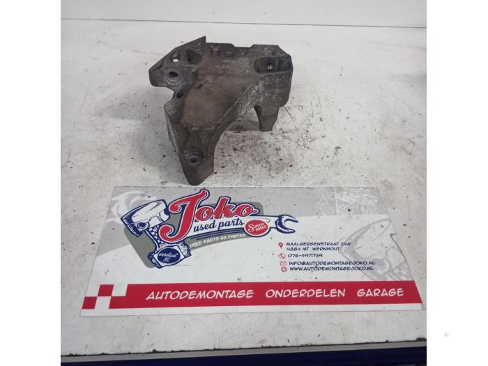 Engine mount Seat Leon (1P1), 2005 / 2013 2.0 FSI 16V, Hatchback, 4-dr, Petrol, 1.984cc, 110kW (150pk), FWD, BLR; BLY; BVY; BVZ, 2005-07 / 2010-05, 1P1 (Used)