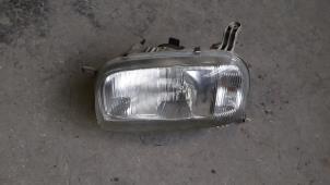 Used Headlight, left Nissan Micra (K11) 1.0 L,LX 16V Price on request offered by Autodemontage Joko B.V.