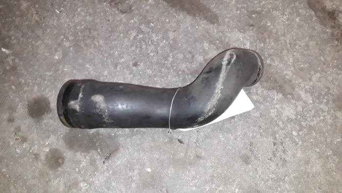 Gebrauchte Intercooler Schlauch Opel Zafira (F75) 2.2 DTI 16V Preis auf Anfrage angeboten von Autodemontage Joko B.V.