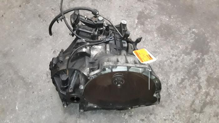 Gebrauchte Getriebe Ford Transit Connect 1.8 TDCi 90 Preis auf Anfrage angeboten von Autodemontage Joko B.V.