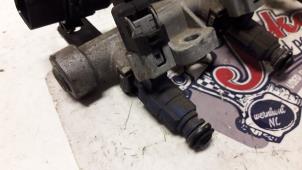 Used Injector (petrol injection) Kia Picanto (BA) 1.1 12V Price on request offered by Autodemontage Joko B.V.