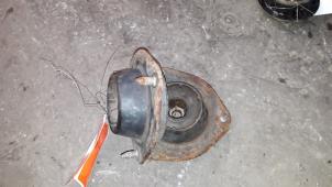 Used Front spring retainer, left Volvo S40/V40 Price on request offered by Autodemontage Joko B.V.