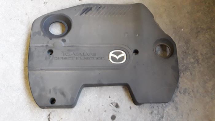 Engine protection panel from a Mazda 6 Sport (GG14) 2.0 CiDT 16V 2004
