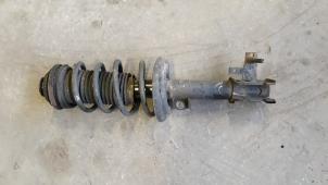 Used Front shock absorber rod, right Opel Astra H (L48) 1.7 CDTi 16V Price on request offered by Autodemontage Joko B.V.