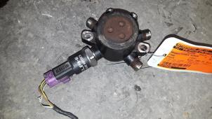 Usados Sensor de presión de combustible Ford Focus 1 1.8 TDCi 100 Precio de solicitud ofrecido por Autodemontage Joko B.V.