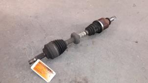 Used Front drive shaft, left Renault Clio II Societe (SB) 1.5 dCi 68 Price on request offered by Autodemontage Joko B.V.