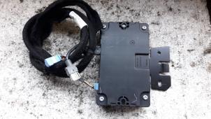 Used Radio module Renault Twingo II (CN) 1.5 dCi 90 FAP Price on request offered by Autodemontage Joko B.V.
