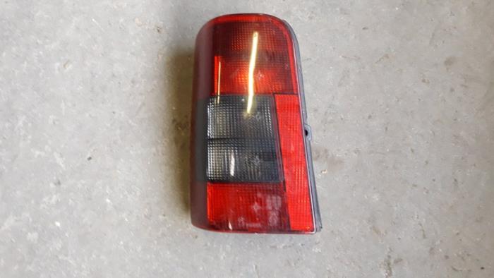 Taillight, left from a Citroën Berlingo Multispace 1.9 Di 2001