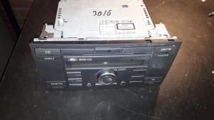 Used Radio CD player Ford Focus 2 1.6 16V Price on request offered by Autodemontage Joko B.V.