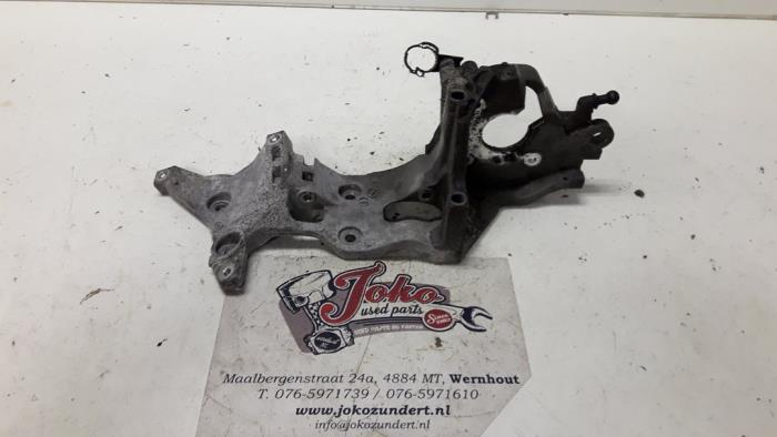 Used Alternator upper bracket Volkswagen Passat Variant (3G5) 1.6 TDI 16V Price on request offered by Autodemontage Joko B.V.