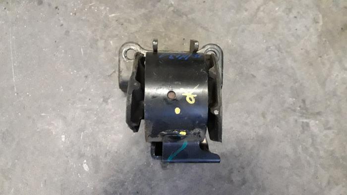 Gearbox mount from a Suzuki Alto (GF) 1.0 12V 2014
