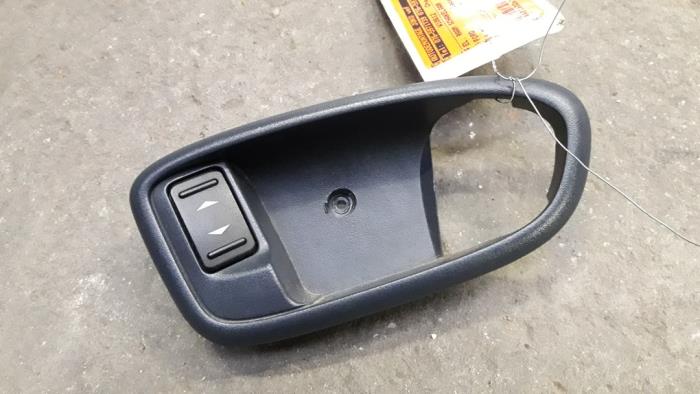 Electric window switch from a Ford S-Max (GBW) 1.8 TDCi 16V 2008